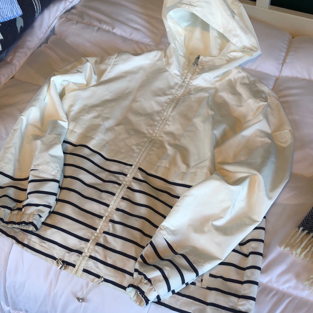 NWOT Vince Camuto Rain coat!